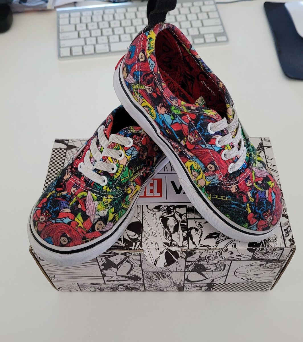 Vans 2024 marvel infantil