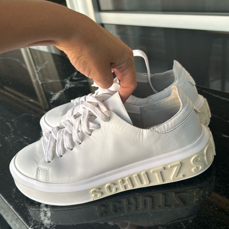 Tênis It Schutz Amarração Branco Couro Schutz Usado 103428126