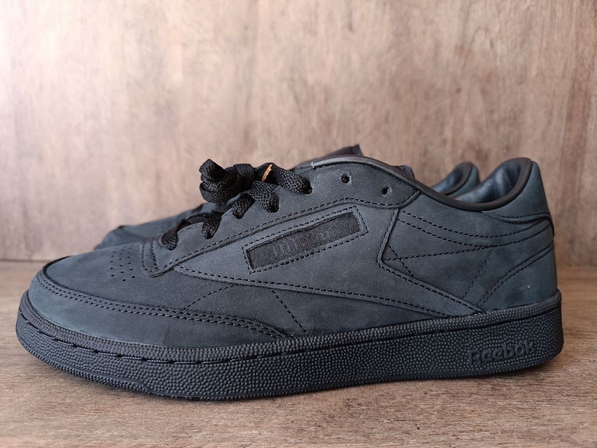 靴 jjjjound X Club C 85 'Triple Black' Men Tênis Jjjjound X Reebok Club C 85 - 42 | Reebok Nunca Usado