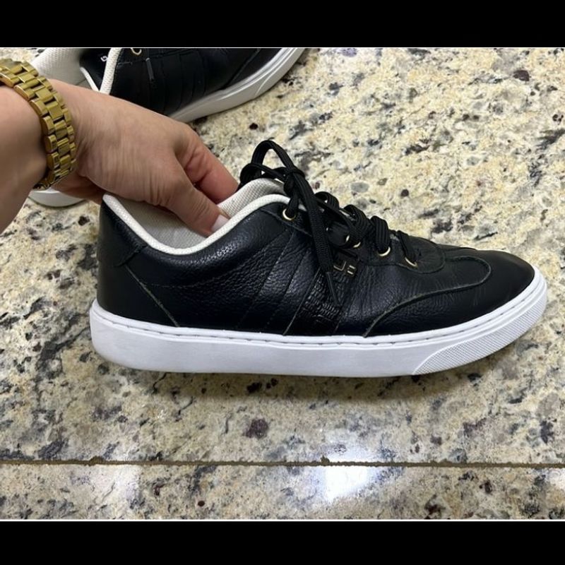 Tenis jorge bischoff hot sale preto e branco