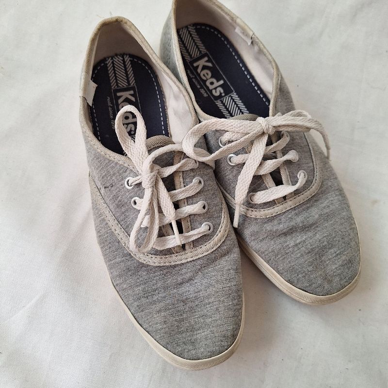 Keds cinza hot sale feminino