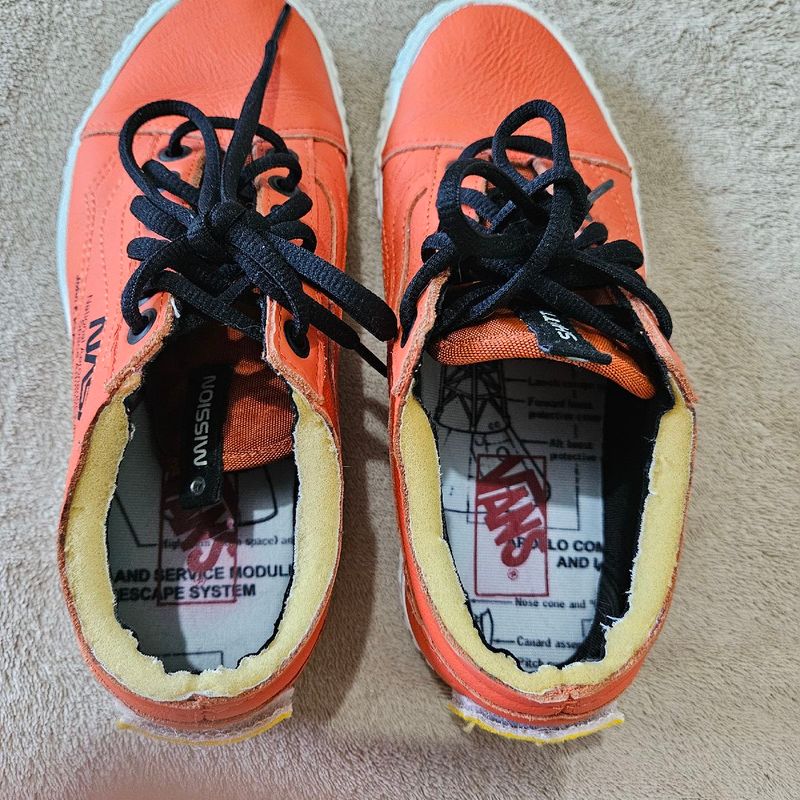 Tênis Laranja Nasa Vans Usado 110126340 enjoei