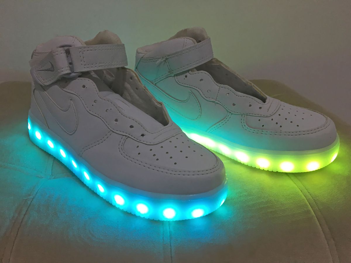 tenis de led da nike