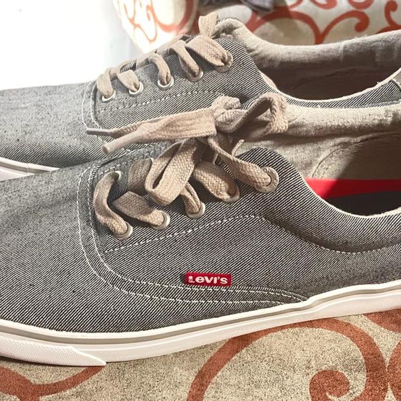 Tenis Levi S Linha Comfort Cor Cinza Levi S Usado 90597650 enjoei