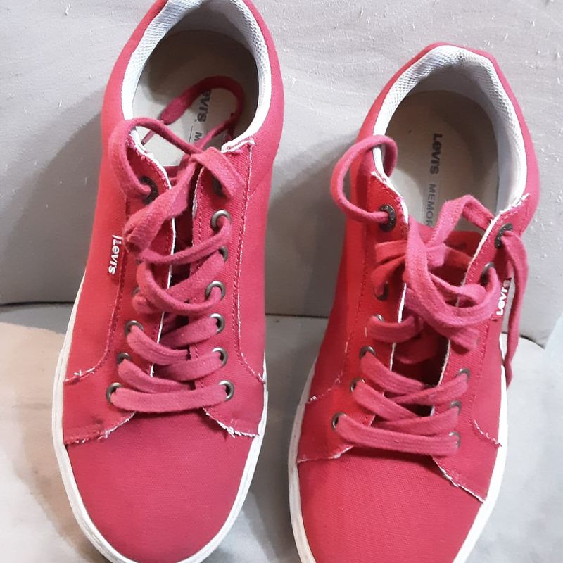 Tenis store levis feminino