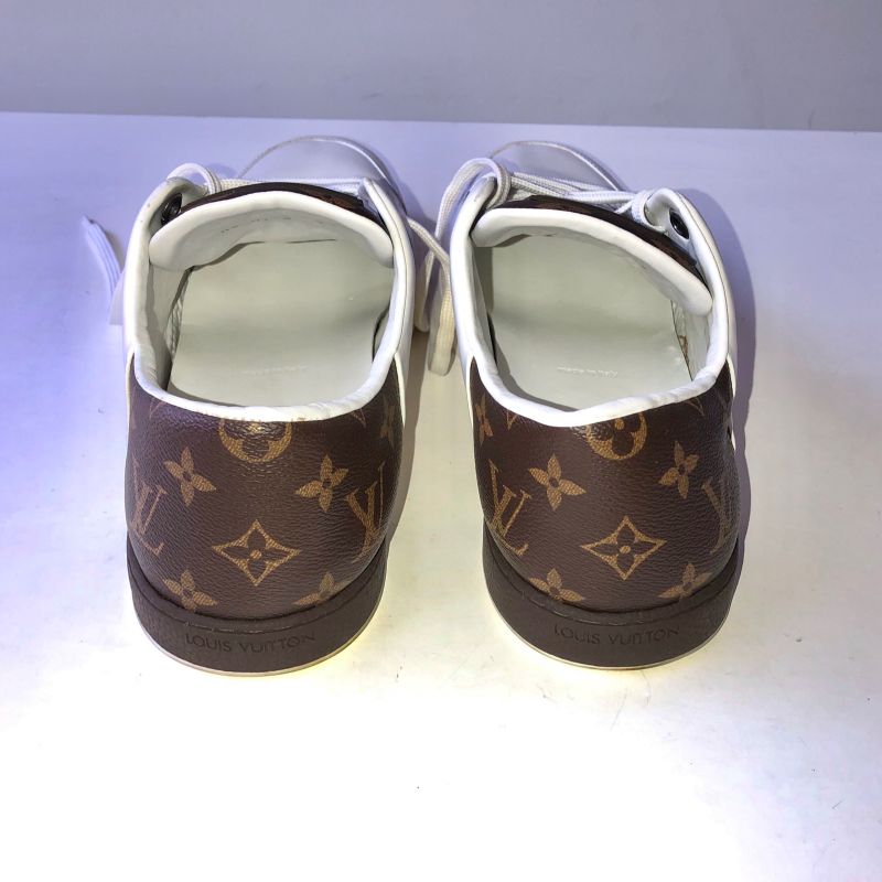 Sneakers Louis Vuitton Branco e Prata, Tênis Feminino Louis Vuitton Usado  85465644