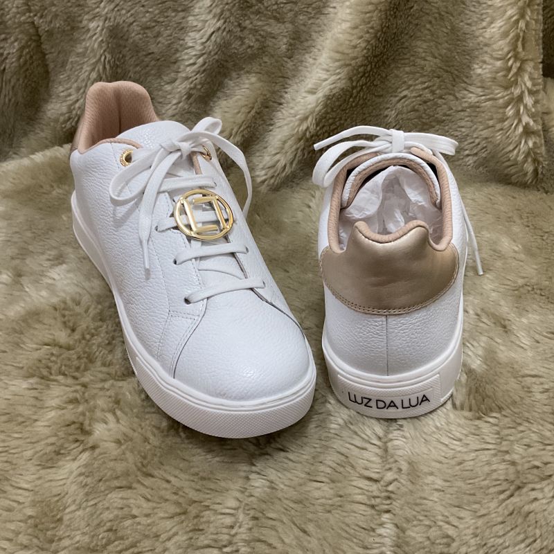 Tênis Luz da Lua Couro Branco 39 Tênis Feminino Luz Da Lua Nunca
