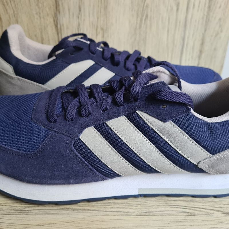 Adidas store 8k cinza