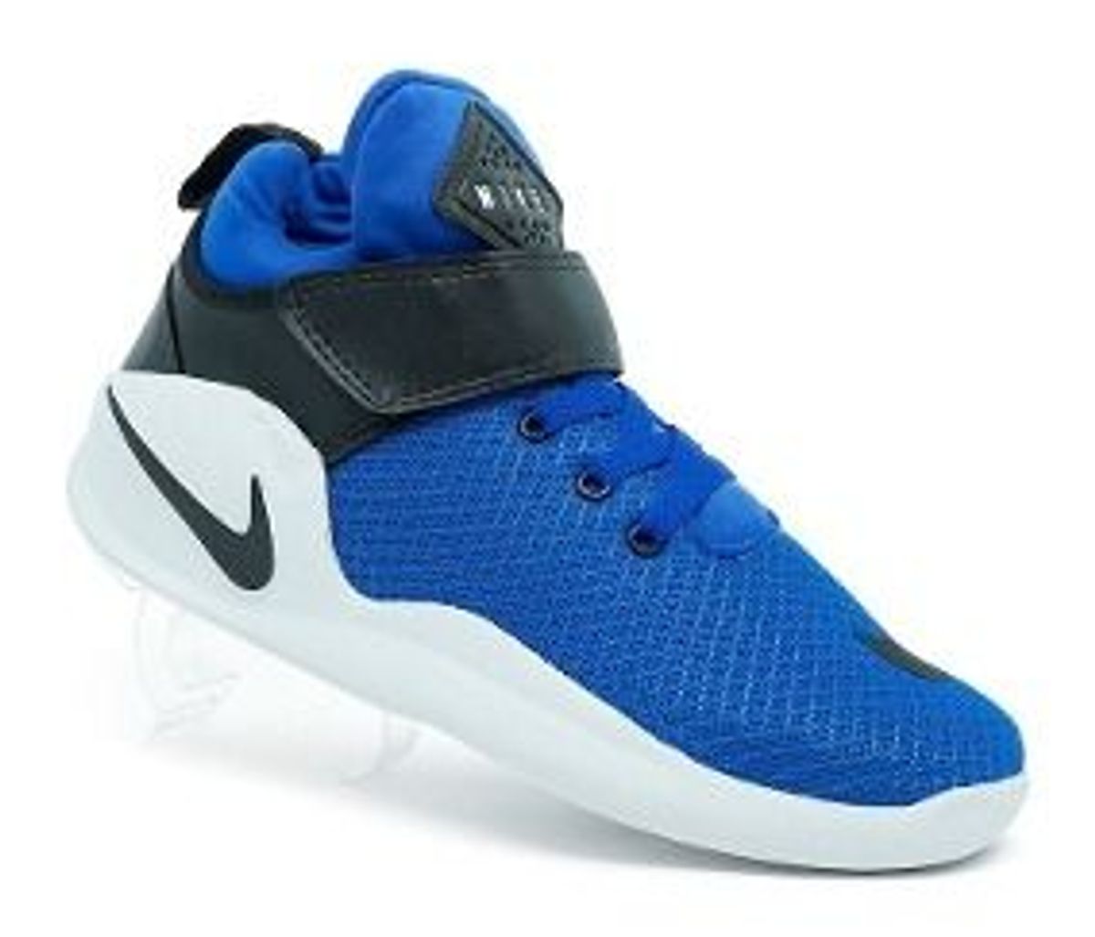 basqueteira nike azul