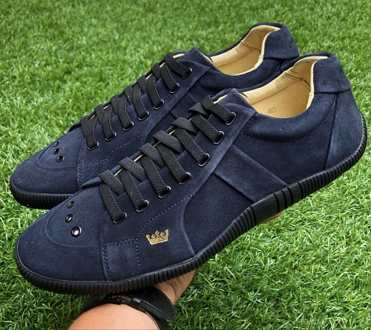 sapatenis osklen preto camurça