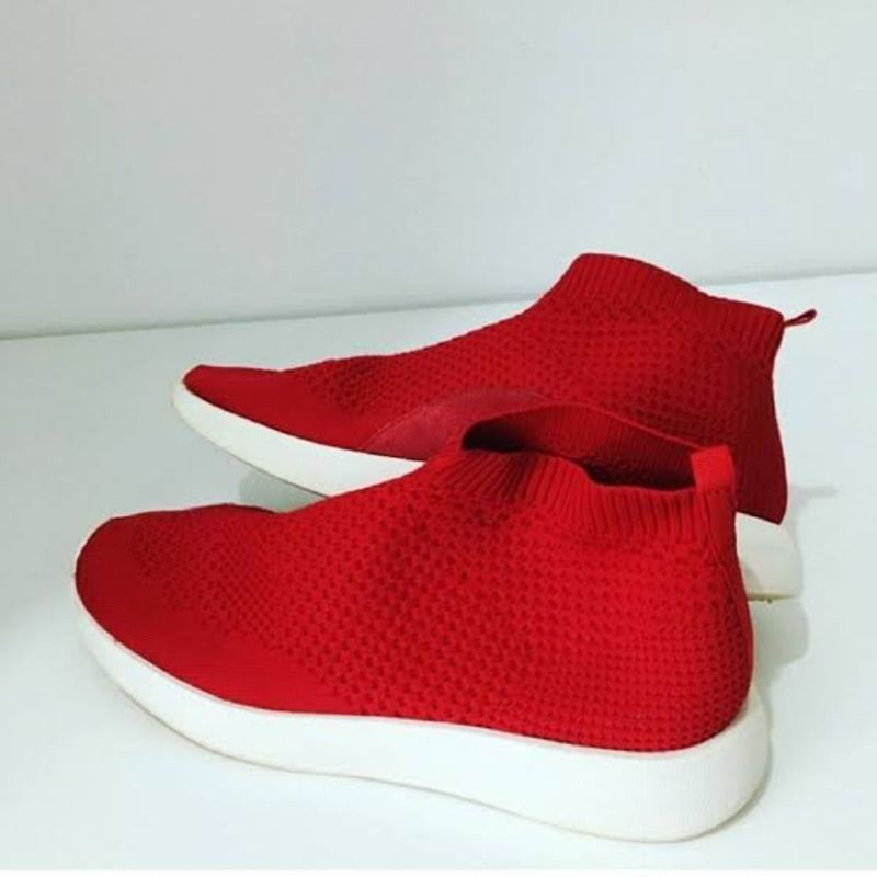 Tênis Meia Cano Alto Malha Vermelho Zara Zara Nunca Usado