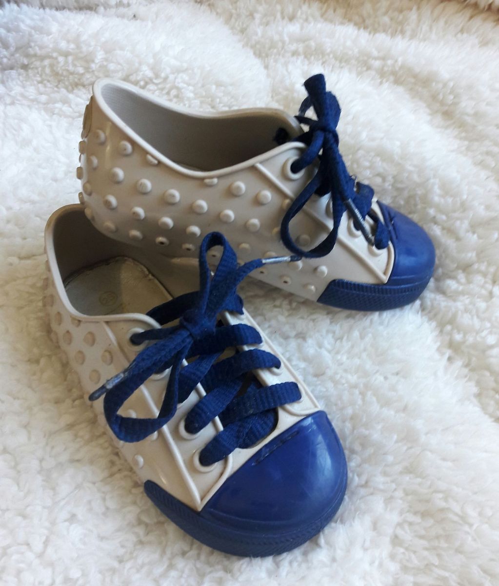 tenis melissa menino