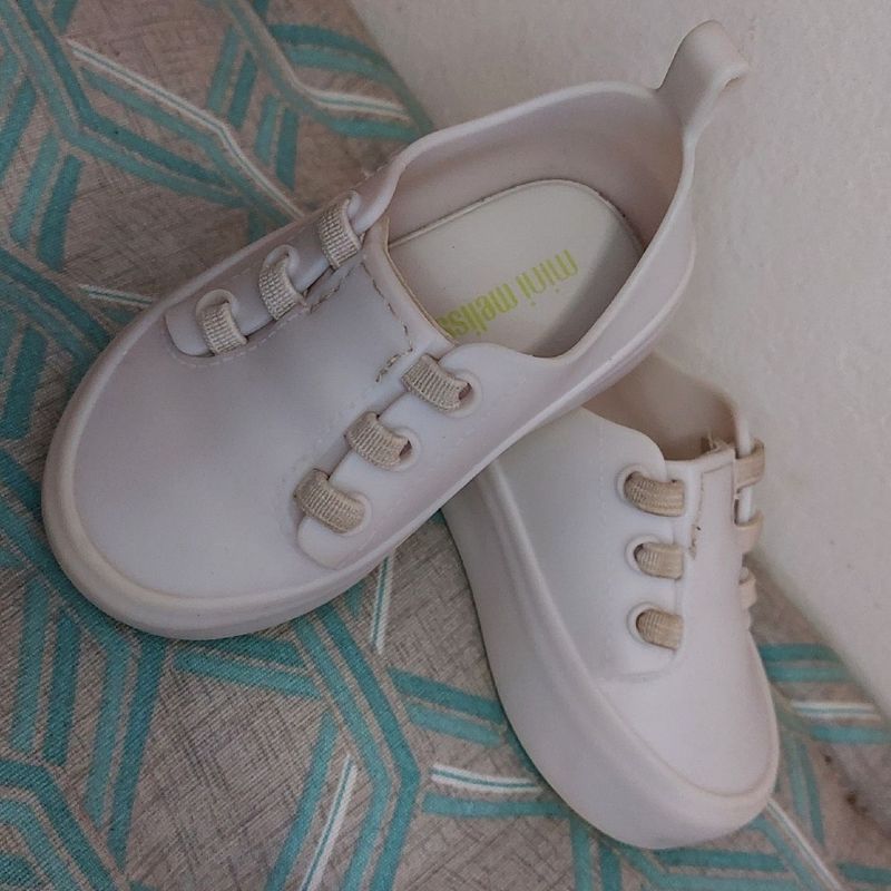 Tenis melissa best sale branco infantil