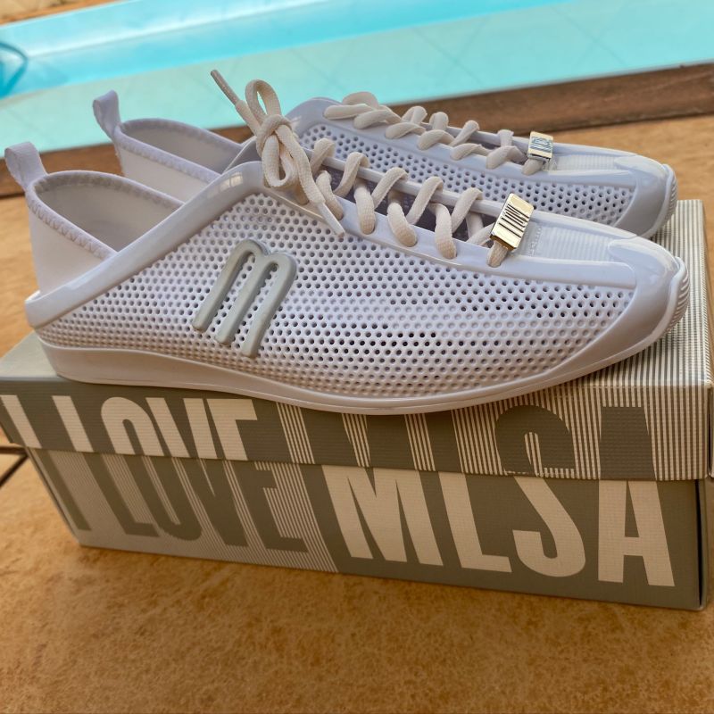 Melissa love hot sale system sneakers