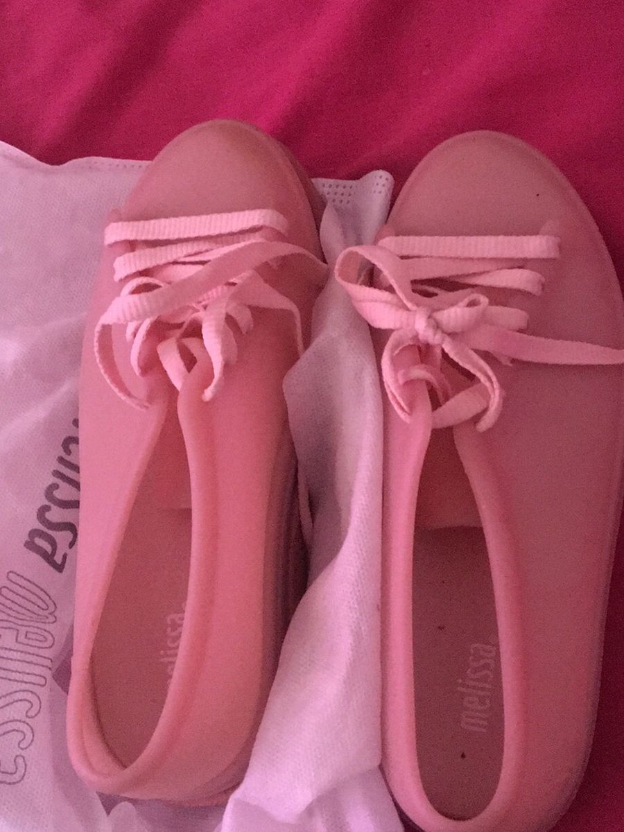 tenis feminino numero 33