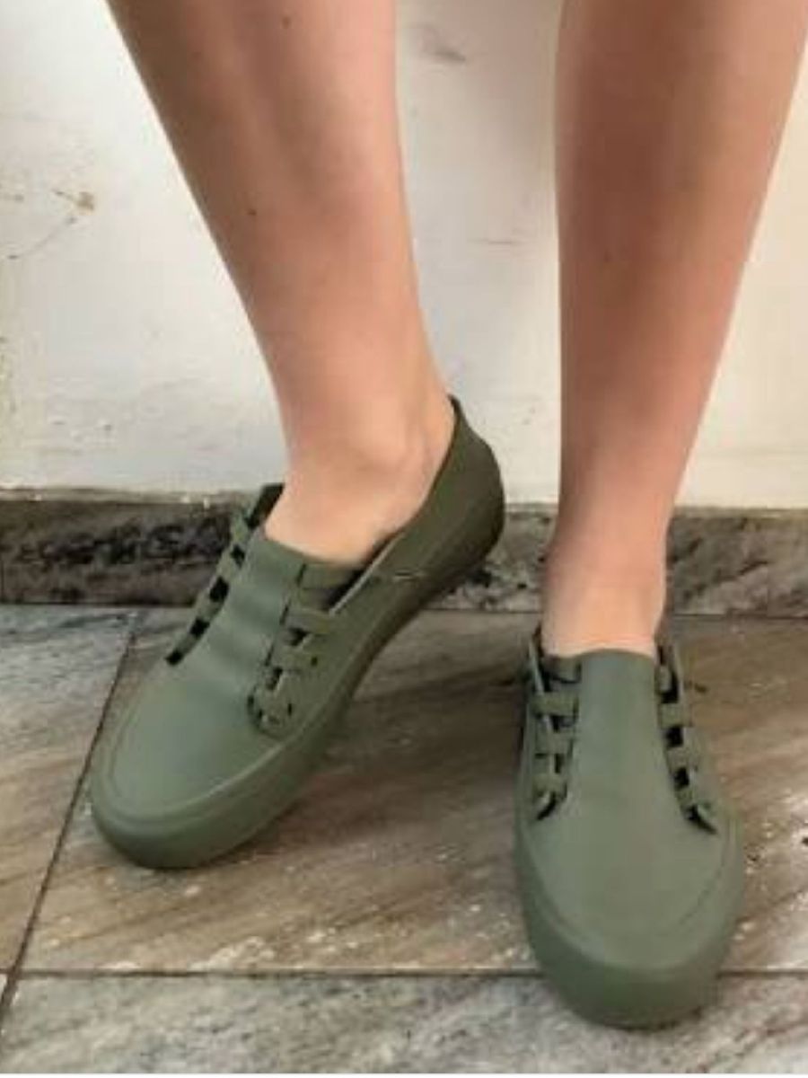 tenis da melissa verde musgo