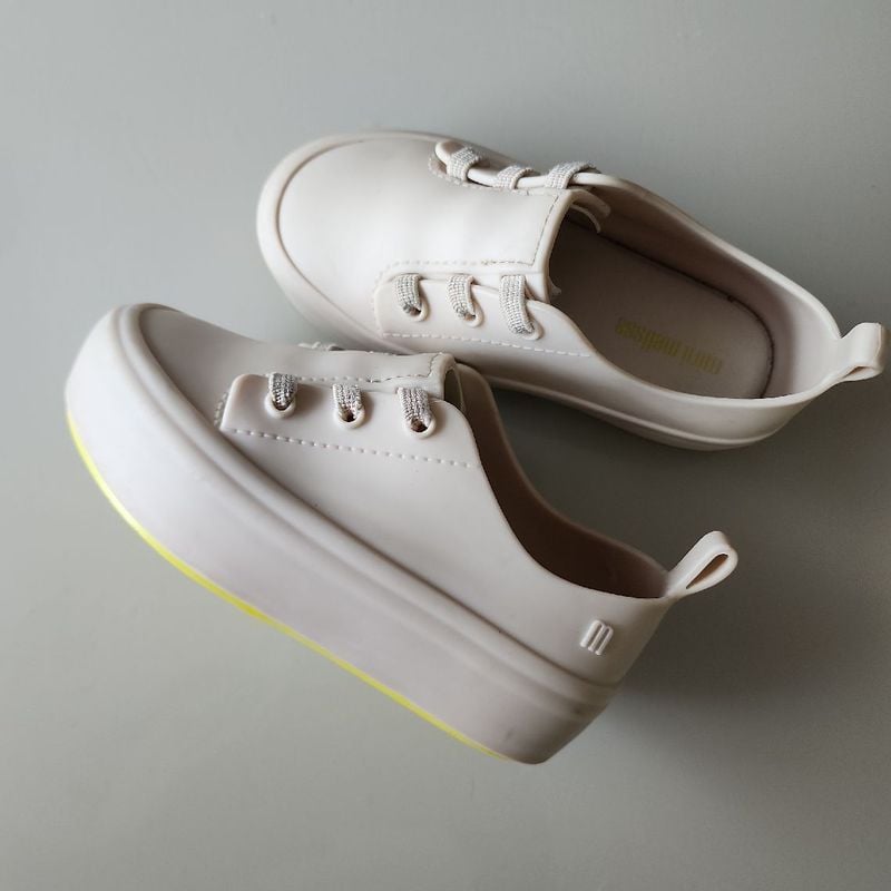 Tênis Mini Melissa Ulitsa Sneaker Bege 22 Melissa Usado