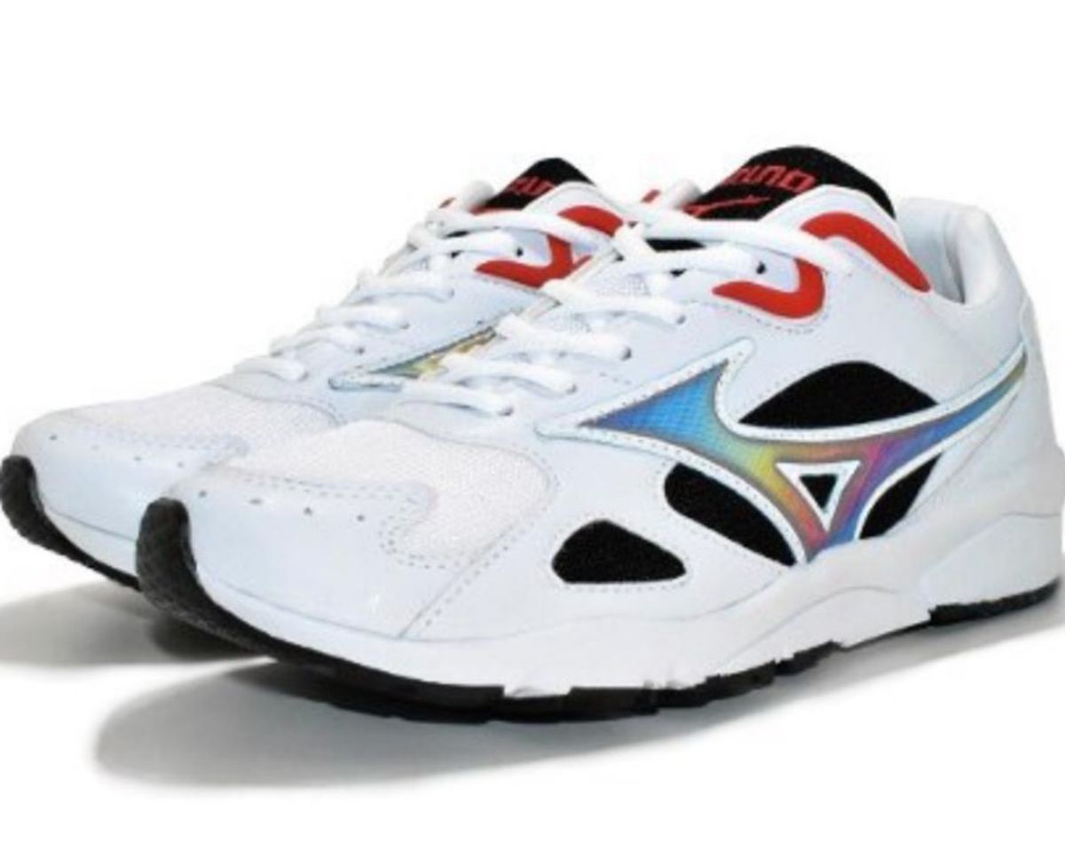 tênis mizuno camaleão