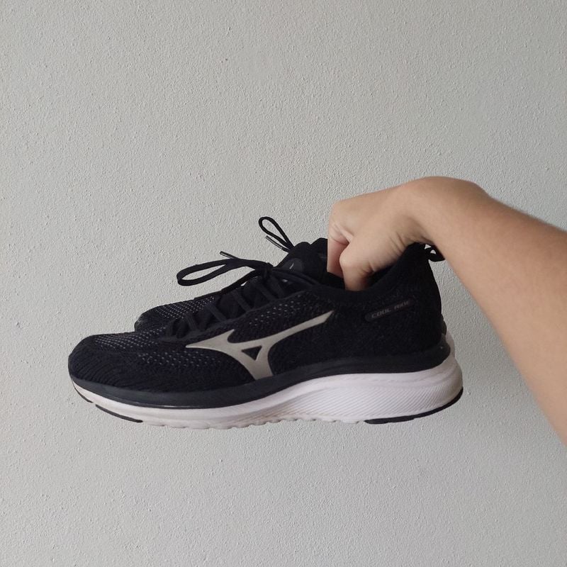 Mizuno feminino sale preto e branco