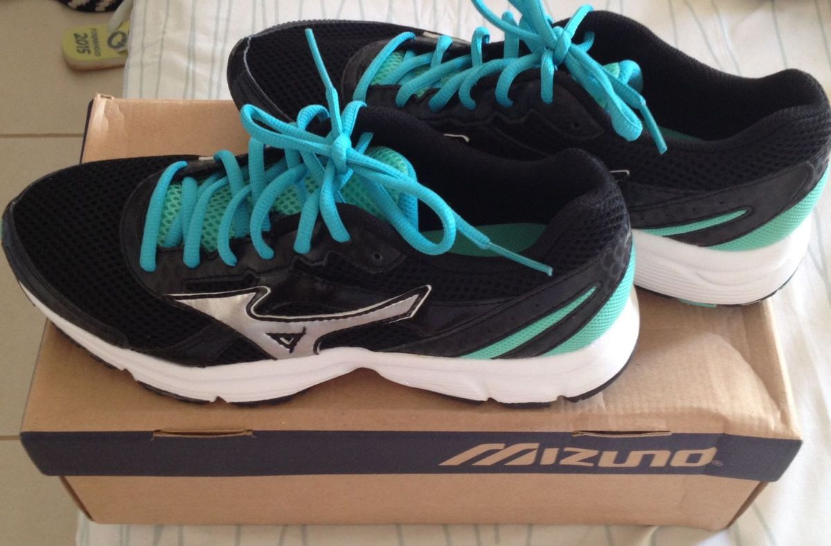 tenis mizuno crusader