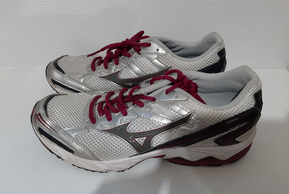 mizuno 37