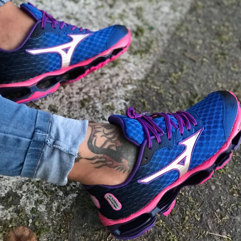 Mizuno prophecy 4 2025 feminino azul e rosa