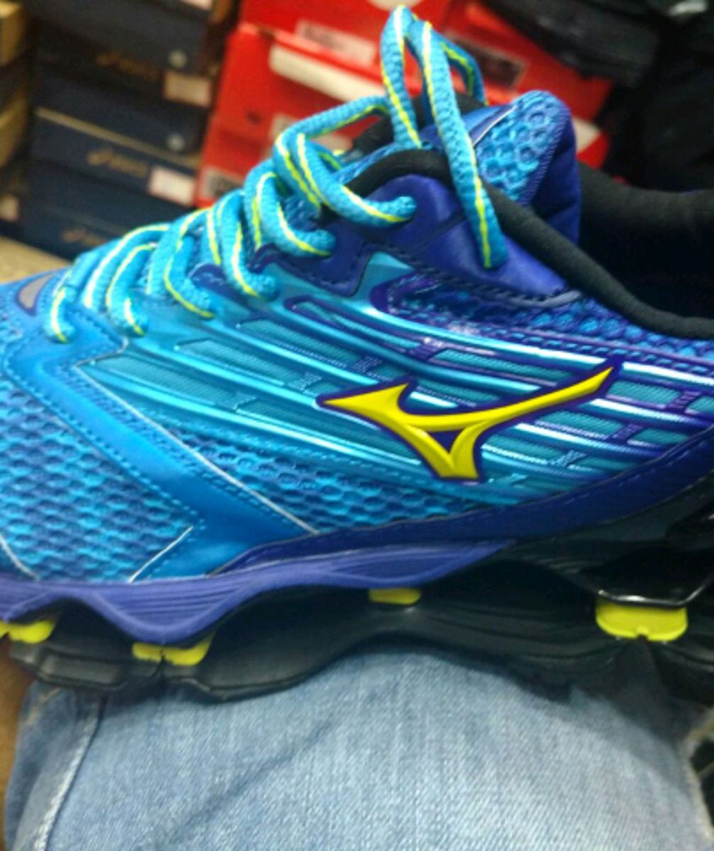 tenis mizuno masculino ultimo lançamento