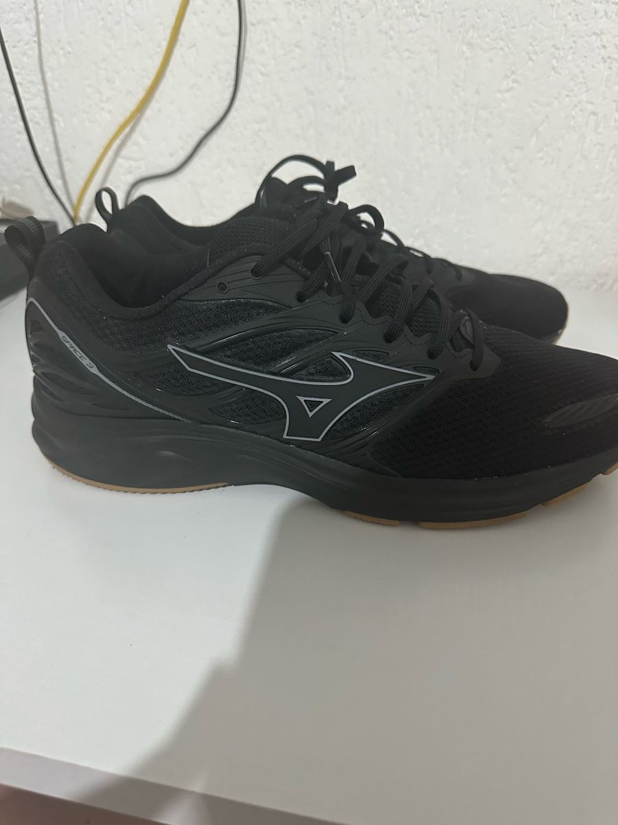 Mizuno 2024 tamanho 45