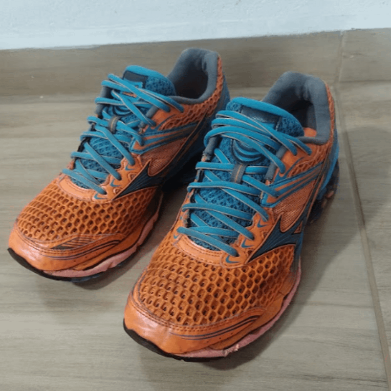 Mizuno wave creation 17 hotsell orange