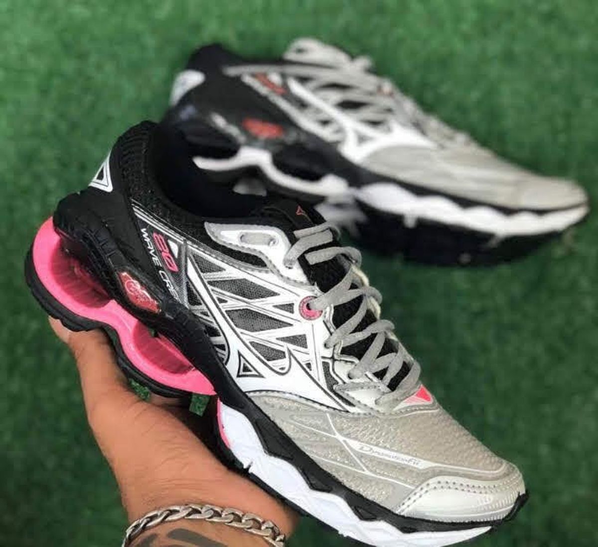 tenis mizuno feminino prata e rosa