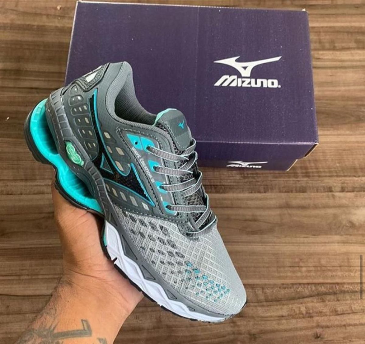 Mizuno cinza best sale e verde agua