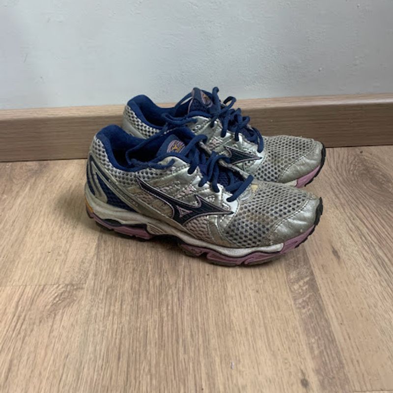 Mizuno wave nirvana outlet 9 mujer