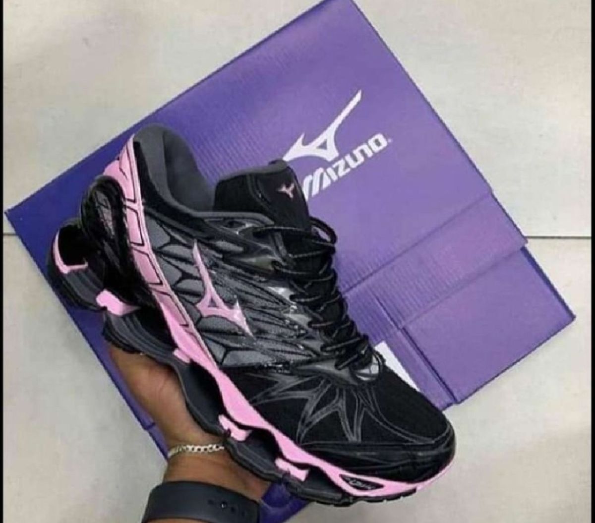 tenis mizuno tamanho 34