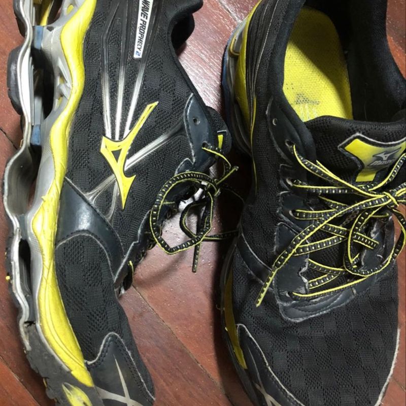 Mizuno wave prophecy clearance 4 preto e amarelo