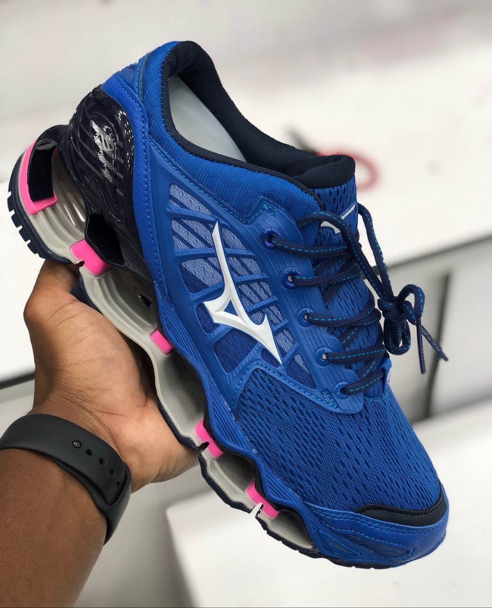 tenis mizuno azul e rosa