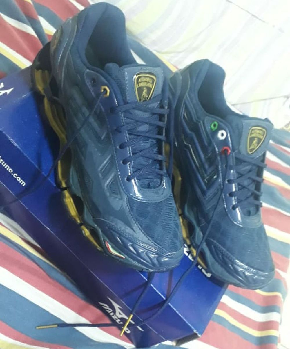 Lamborghini 2 mizuno best sale