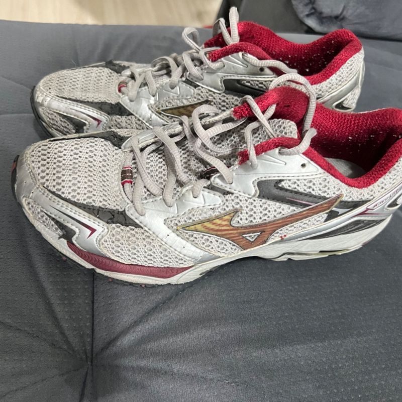 Mizuno wave ultima 2 preço hotsell