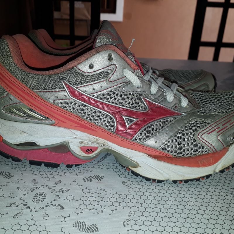 Mizuno wave ultima 4 hot sale feminino