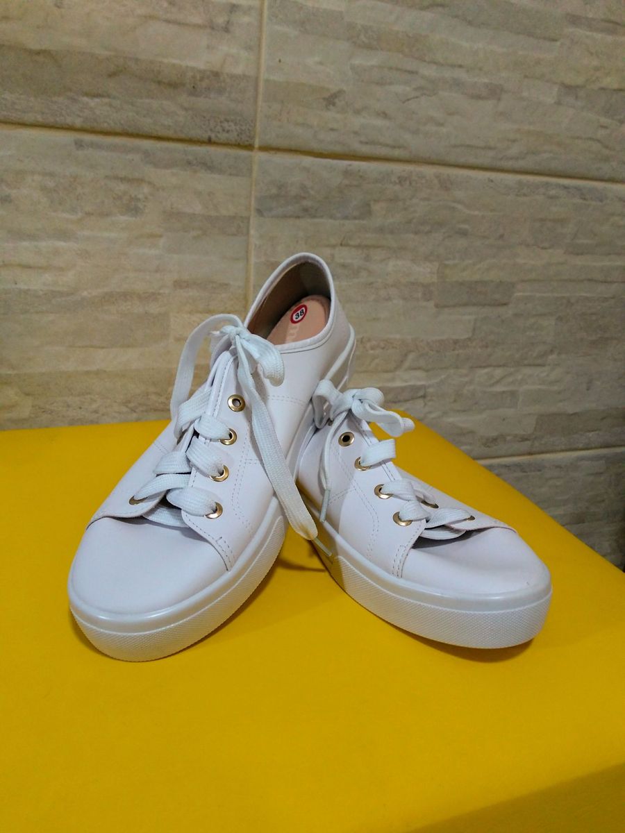 tenis moleca flow branco