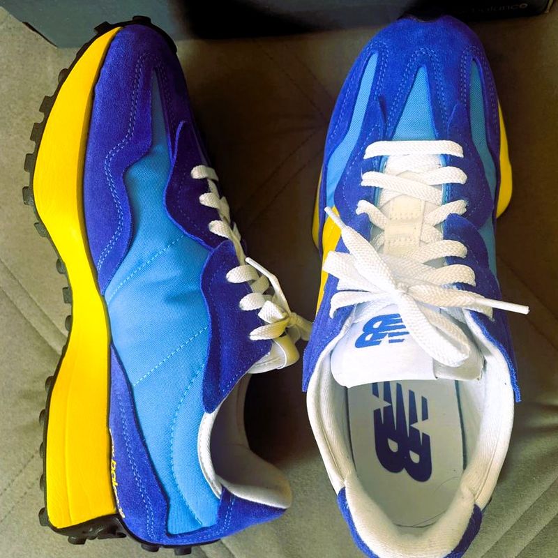 Tênis New Balance 327 V1 Tam 41 Azul/Amarelo *Original* New