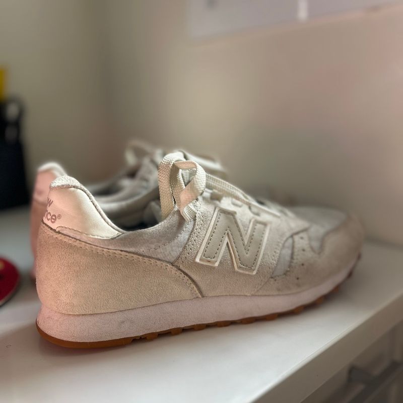 Tênis New Balance 373 V2 Feminino Bege Tênis Feminino New