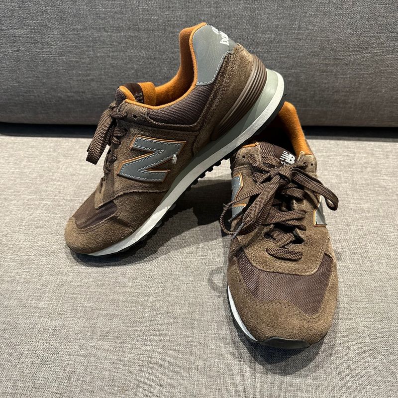 New balance 574 clearance marrom