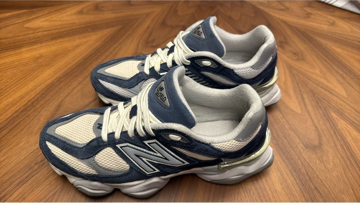Tênis New Balance 9060 Azul Marinho Tamanho 40 Br New