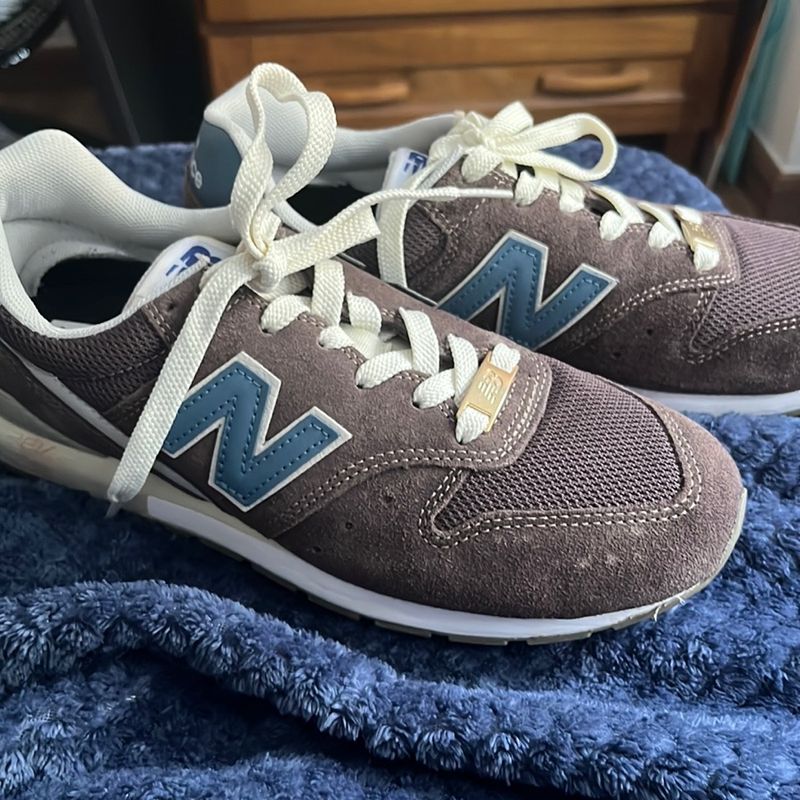 New balance 2024 996 marrom