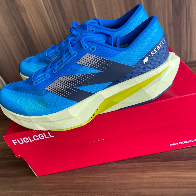 New Balance FuelCell Rebel v4 26cm 中古 Tênis New Balance Fuelcell Rebel V4 | New Balance Usado 101832165