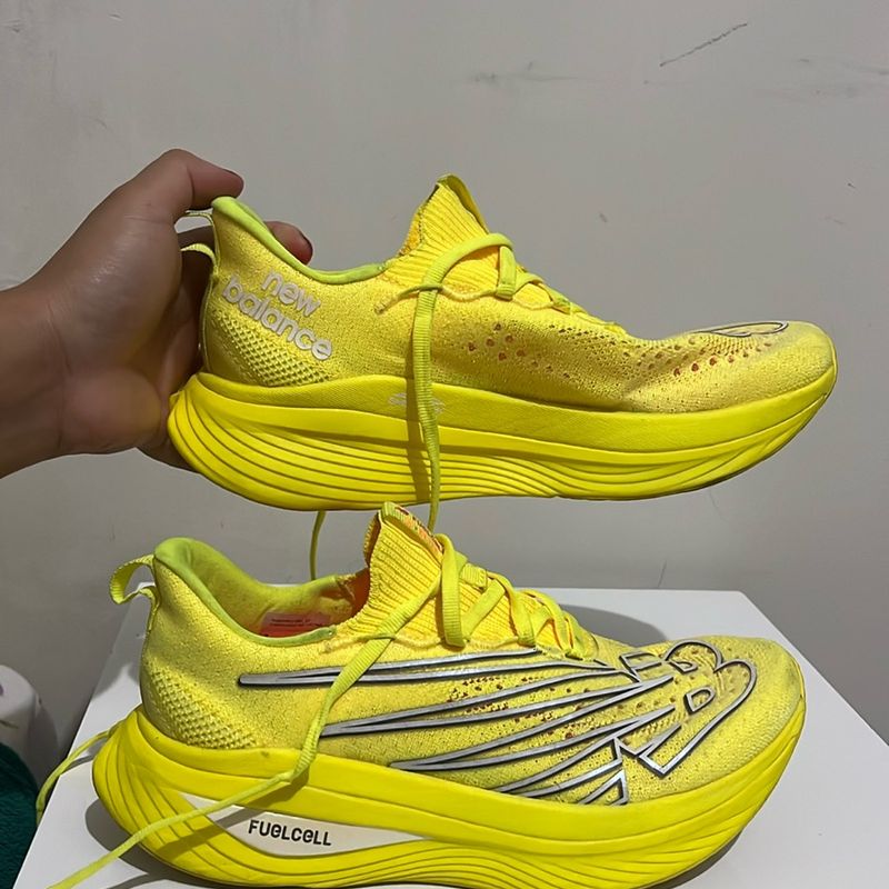 Tênis New Balance Fuelcell Supercomp Elite V3 | New Balance Usado