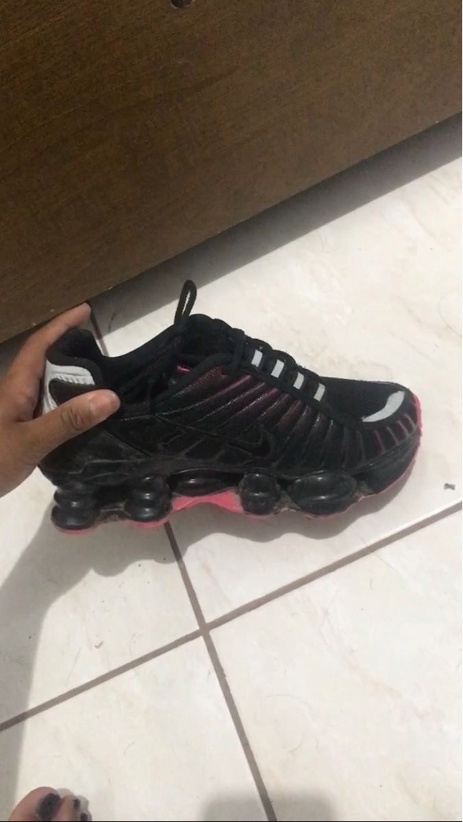 Tênis Nike 12 Molas | Tênis Feminino Nike Usado 81866974 | enjoei