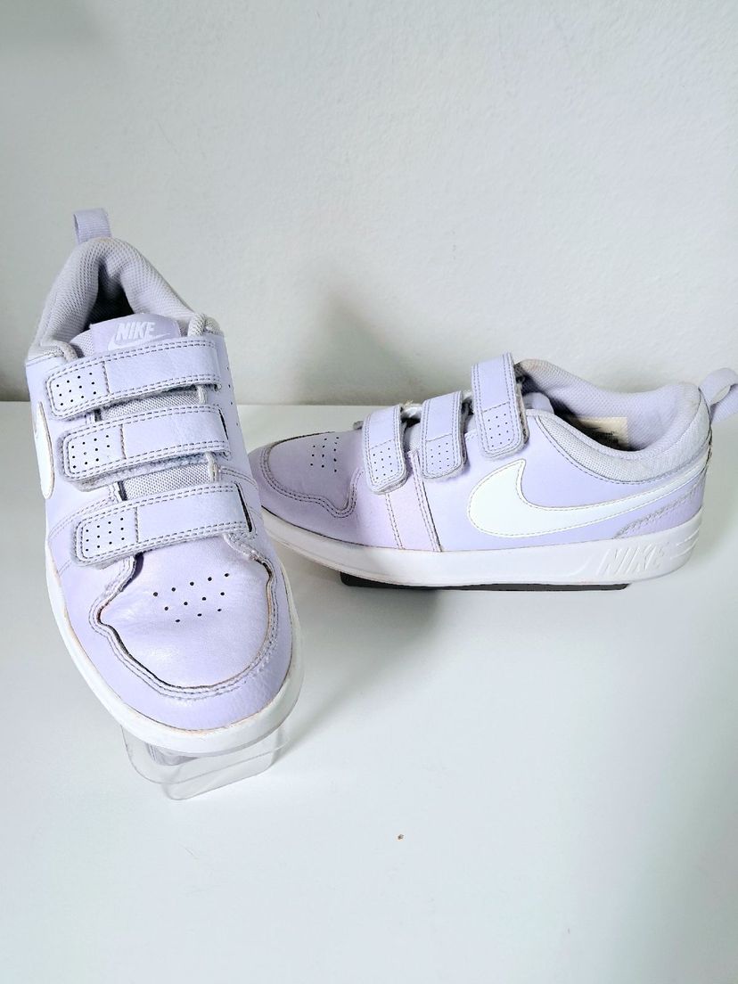 tenis nike 35 original just do it  de velcro lilas branco roxo kids infantil feminino moças meninas - menina nike