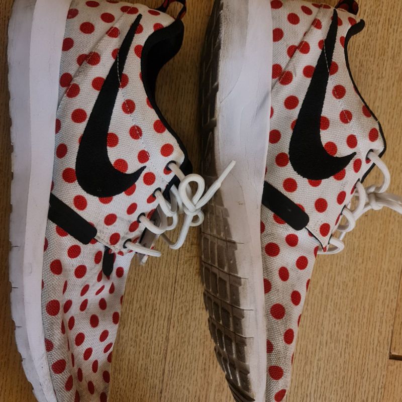 Nike roshe cheap polka dot red