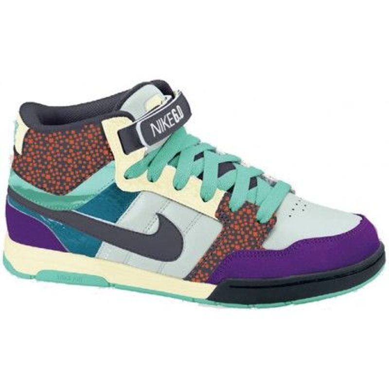 Nike store mogan mid